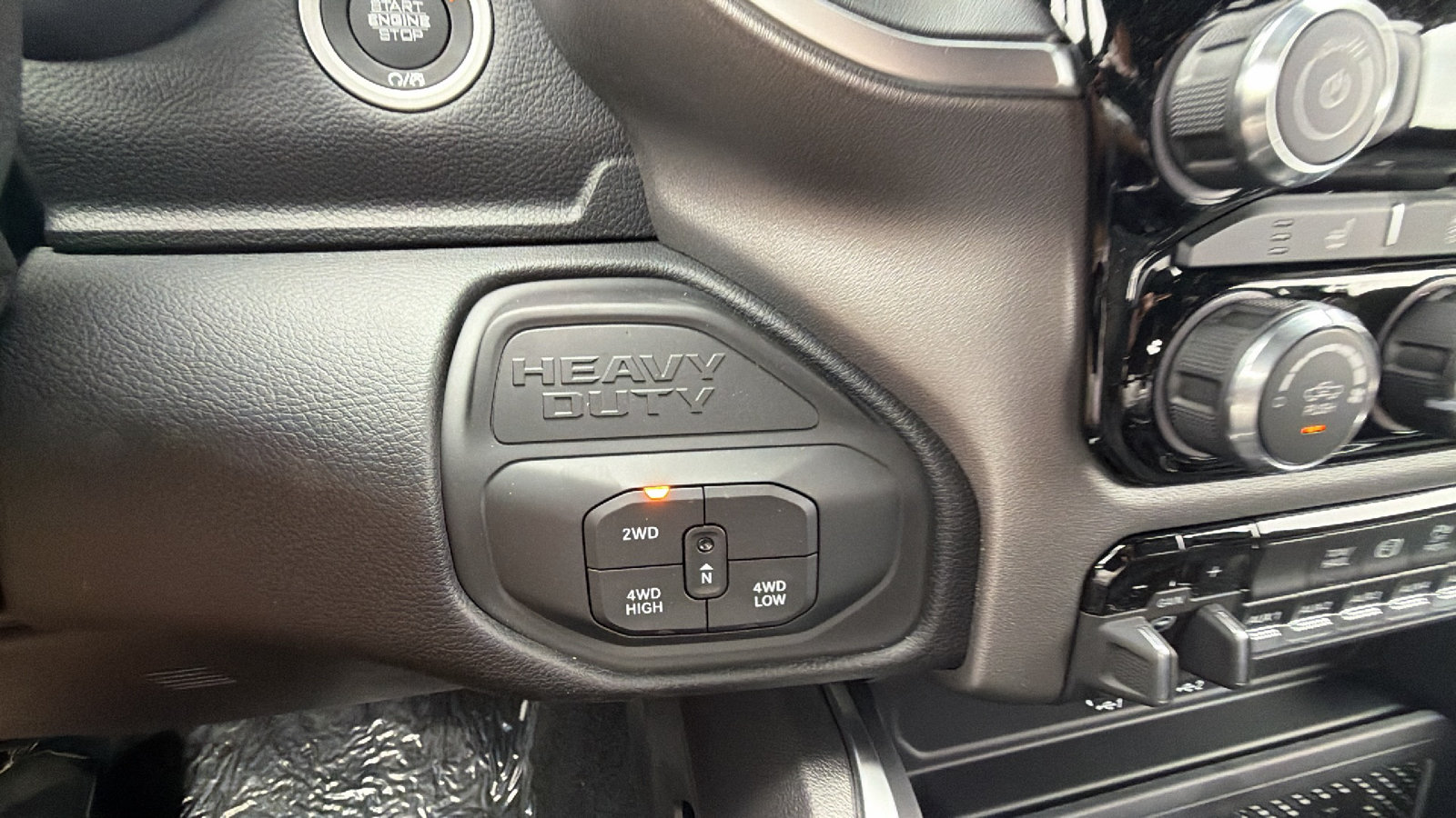 New 2026 RAM 3500 Big Horn AWD/4WD image 26