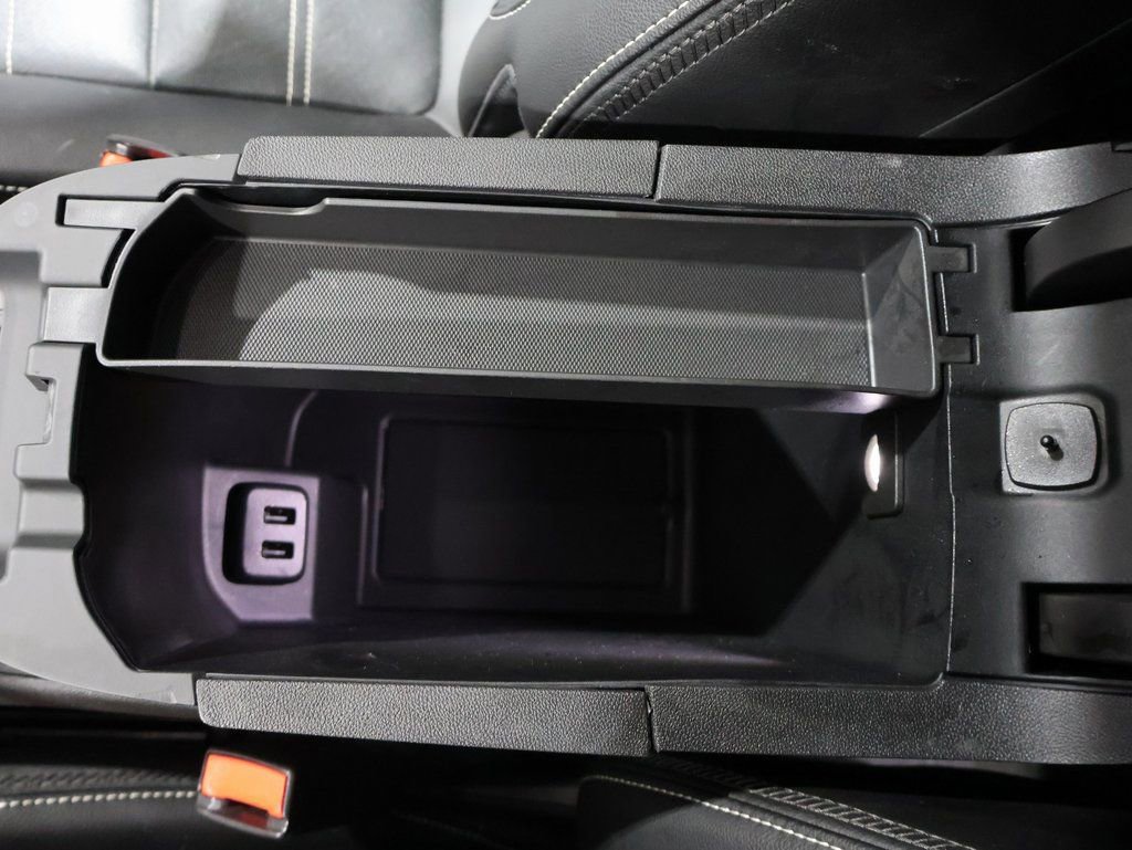 Used 2022 GMC Terrain Denali w/ Black Diamond Edition image 36