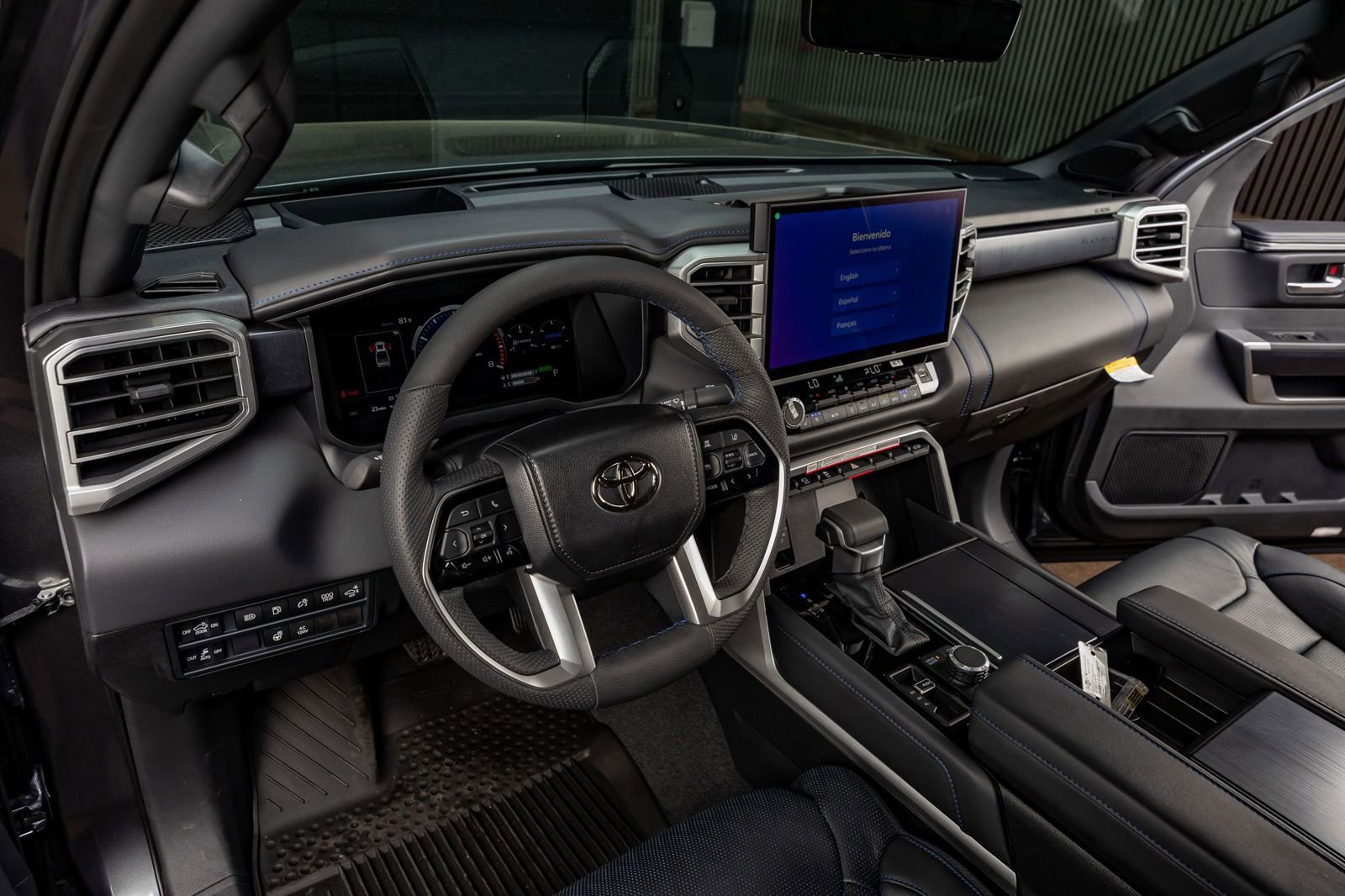 Used 2025 Toyota Tundra Platinum image 18