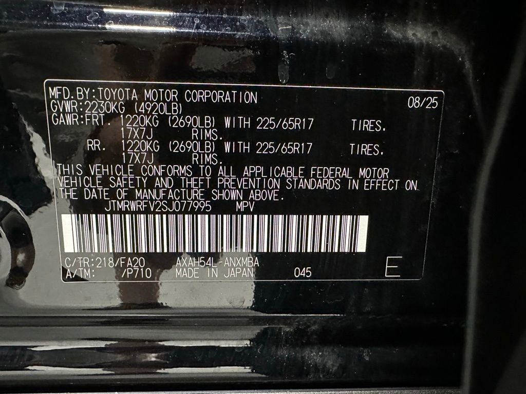 Used 2025 Toyota RAV4 XLE image 11