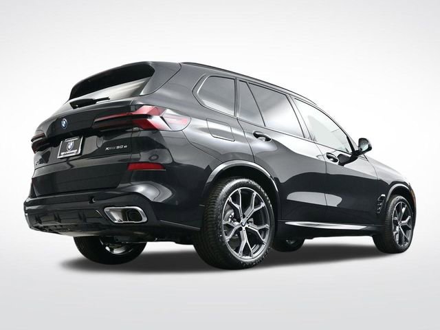 New 2026 BMW X5 xDrive50e w/ M Sport Package AWD/4WD image 29