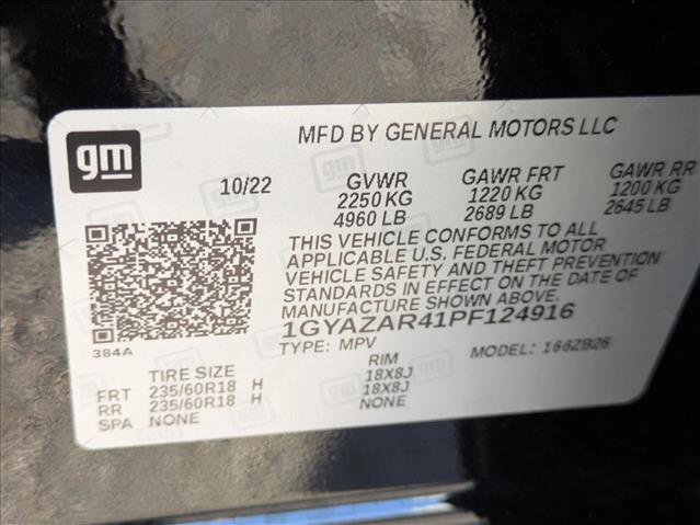 Used 2023 Cadillac XT4 Luxury w/ Cold Weather Package image 16