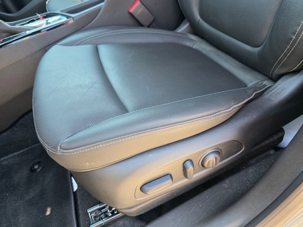 Certified 2024 Buick Encore GX Sport Touring w/ Comfort Package image 12