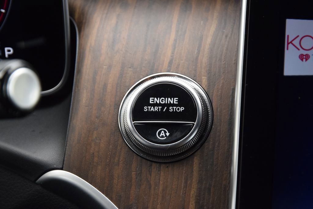 Certified 2026 Mercedes-Benz GLC 300 image 28