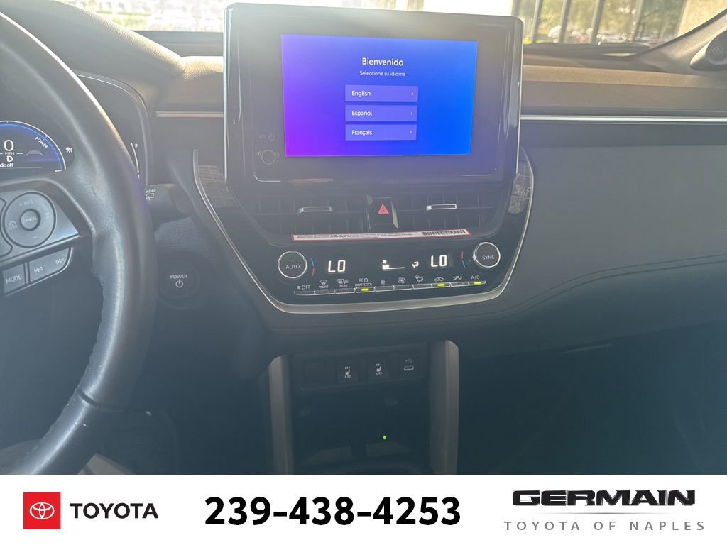 Used 2024 Toyota Corolla Cross XSE w/ Convenience Package image 23