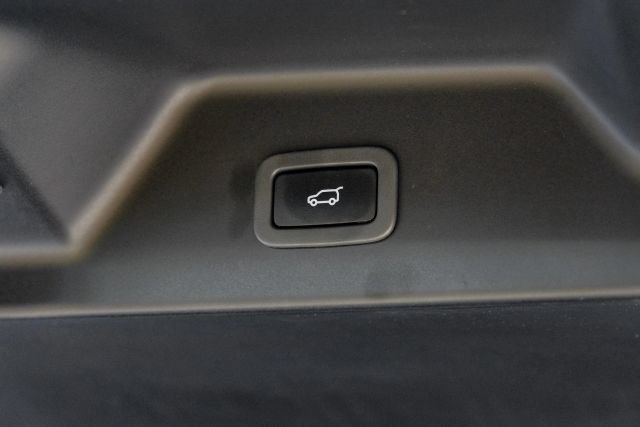 Used 2019 Land Rover Range Rover Supercharged AWD/4WD image 76