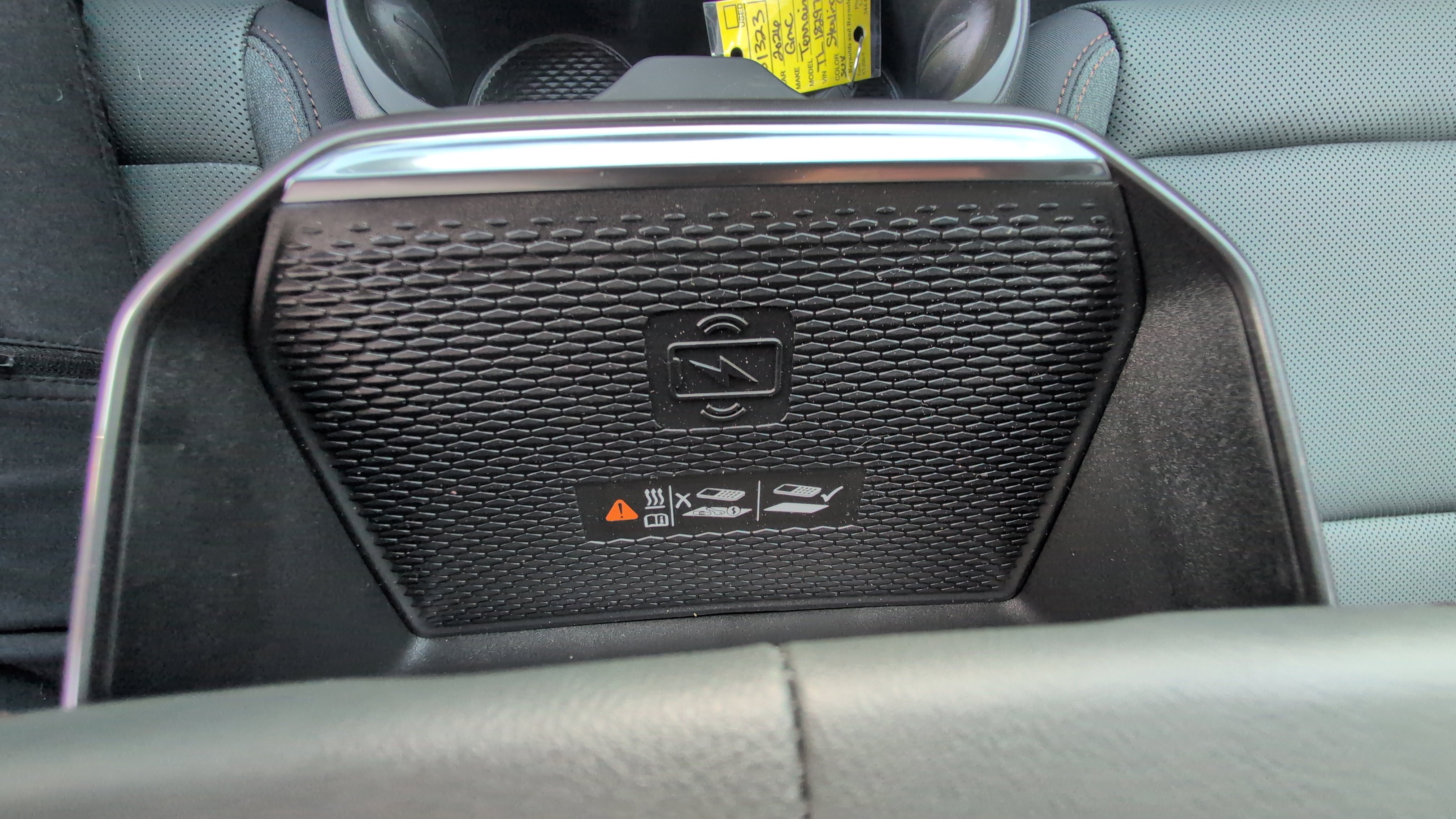 Used 2026 GMC Terrain AT4 image 25