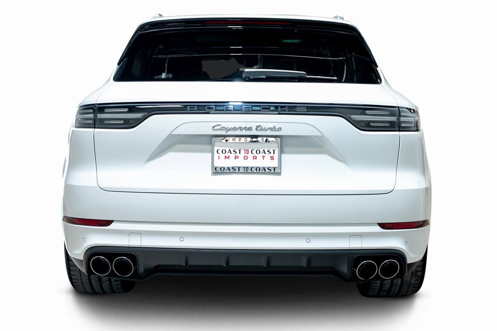 Used 2021 Porsche Cayenne Turbo image 9