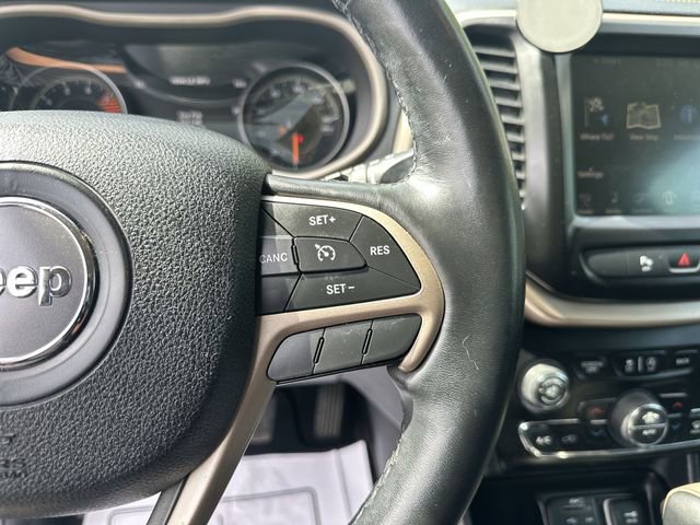 Used 2016 Jeep Cherokee Limited w/ Luxury Group image 18