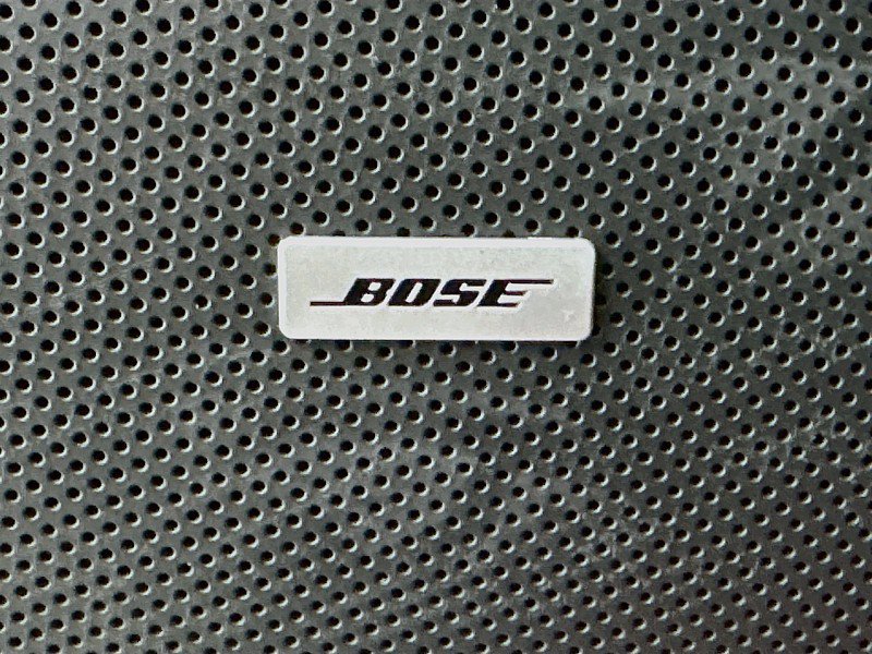 Used 2022 Chevrolet Camaro LT RWD image 19