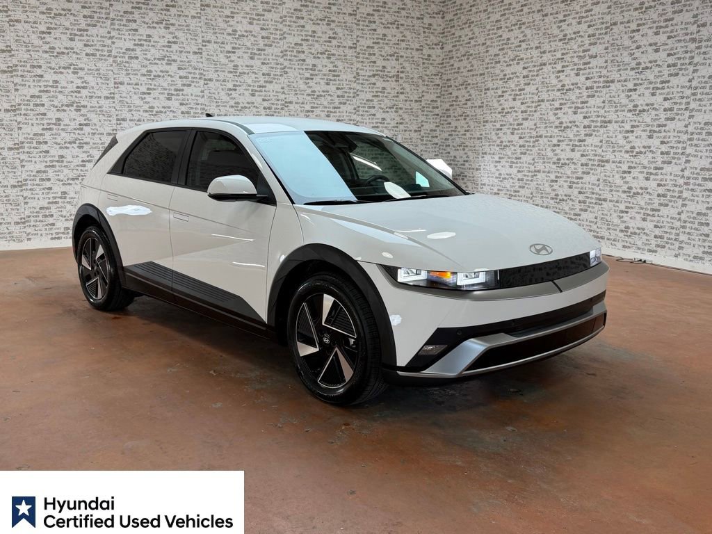 Certified 2025 Hyundai Ioniq 5 SE