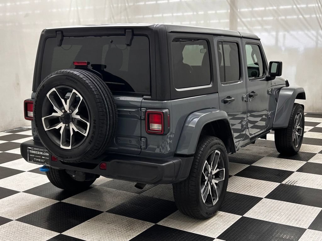 Certified 2024 Jeep Wrangler Unlimited AWD/4WD image 7