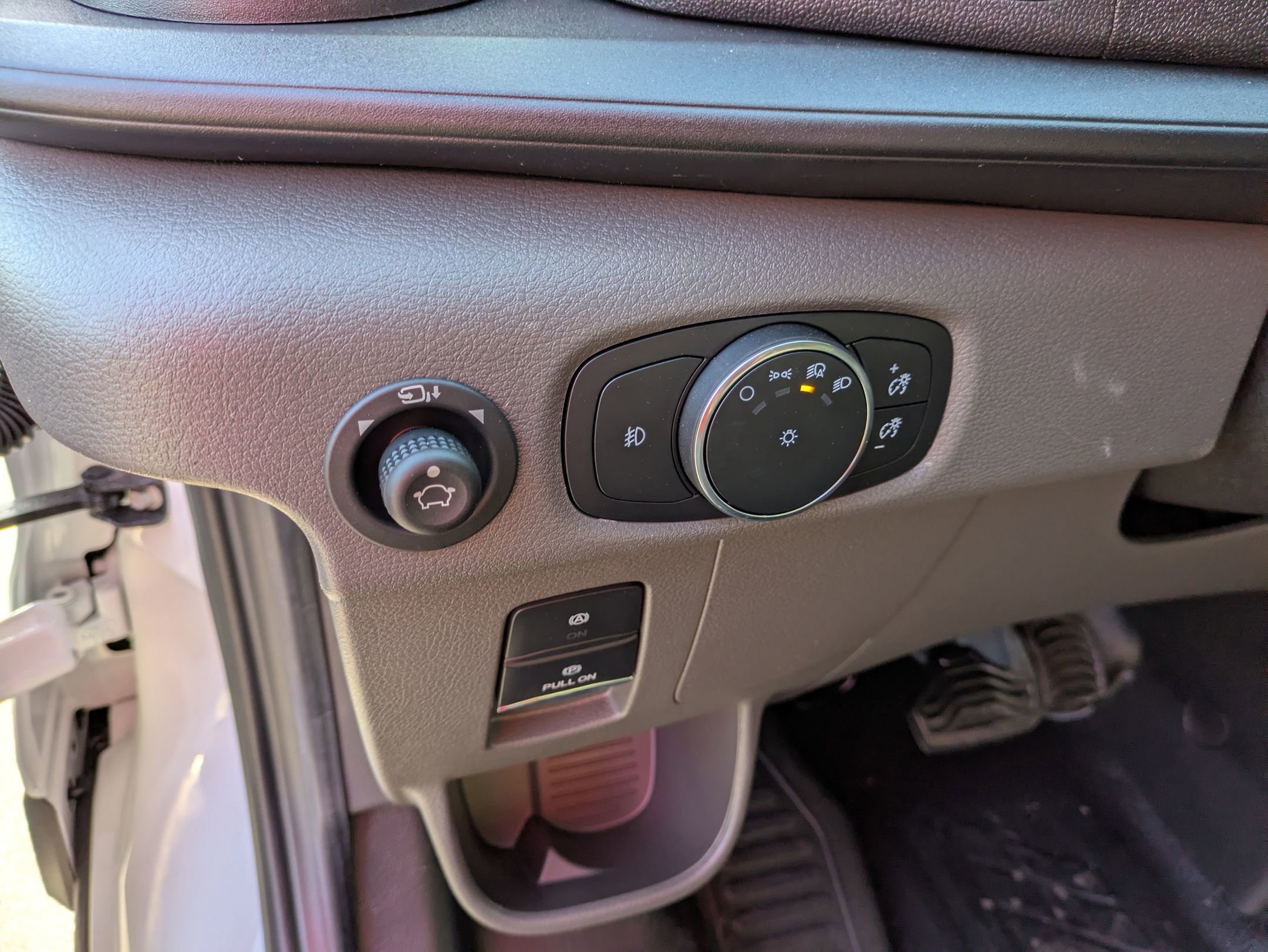 New 2026 Ford Transit 350 XLT RWD image 17