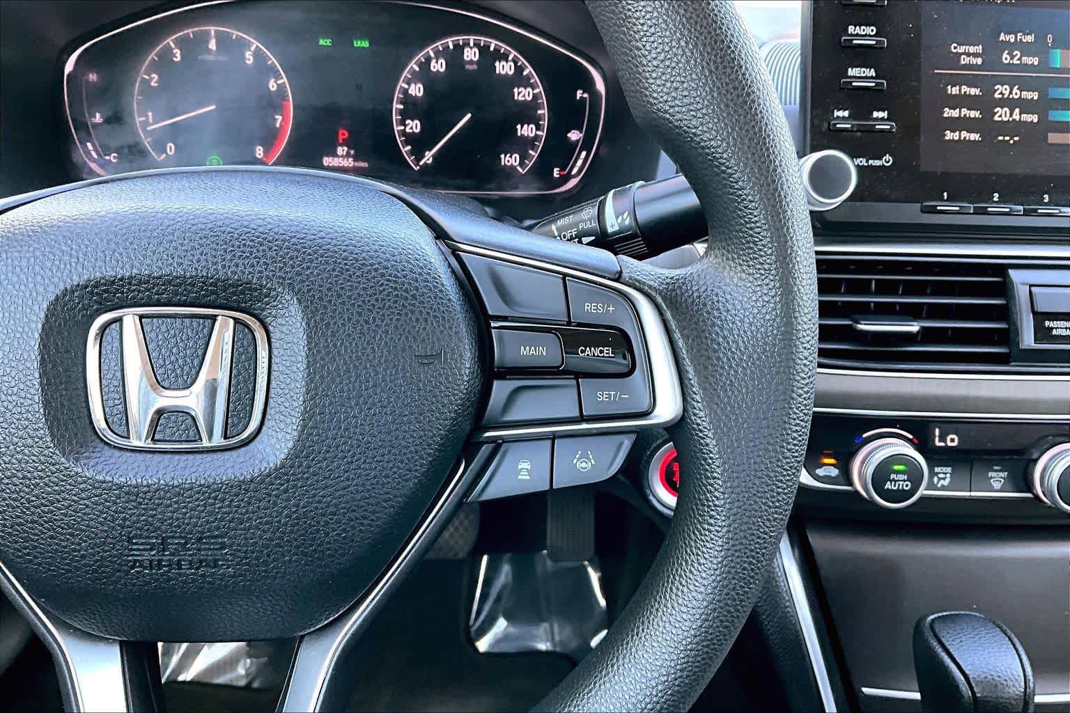 Used 2018 Honda Accord LX image 24