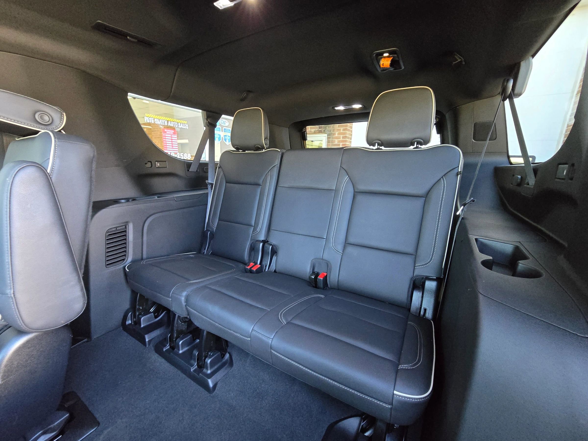 Used 2023 GMC Yukon XL SLT image 20
