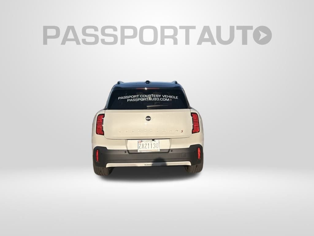 Used 2025 MINI Cooper Countryman S w/ Comfort Package Max image 8