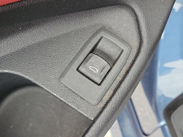 Used 2022 BMW M440i Convertible RWD image 18