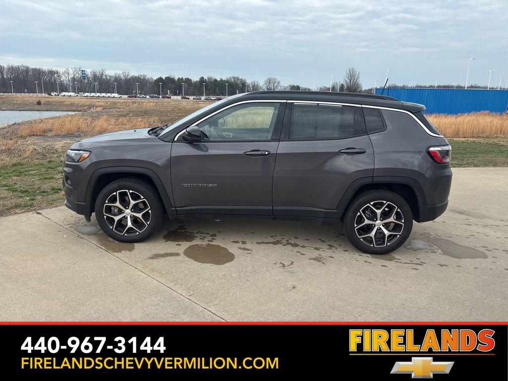 Used 2024 Jeep Compass Limited image 6