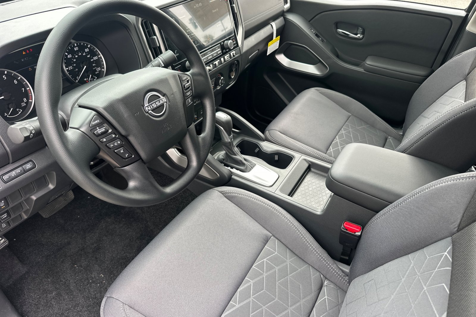 New 2026 Nissan Frontier SV w/ Tow Package RWD image 7