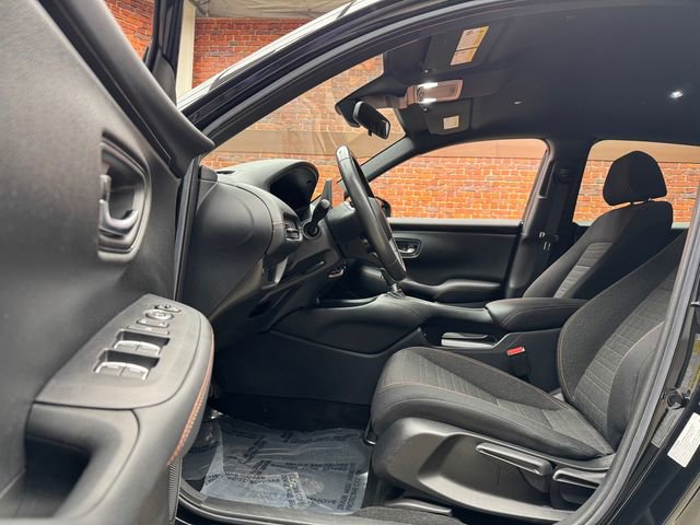 Used 2023 Honda HR-V Sport image 11