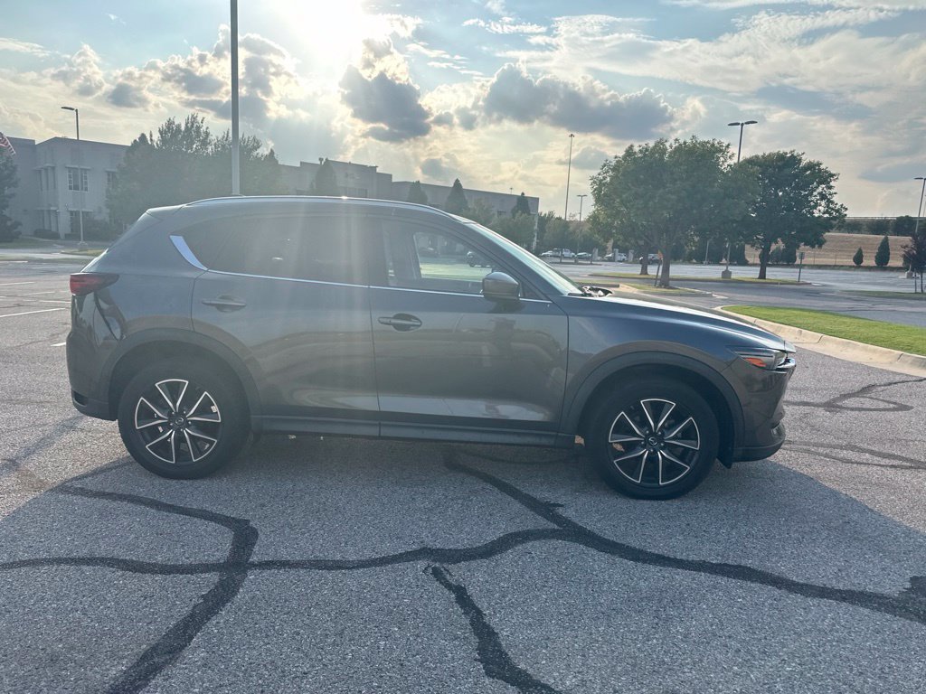 Used 2017 MAZDA CX-5 Grand Select FWD image 4