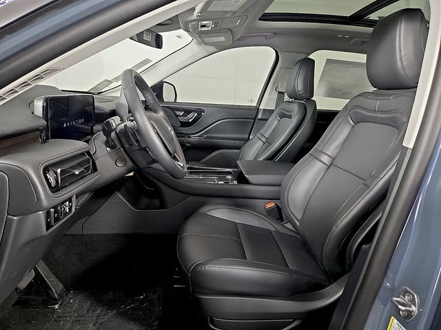New 2026 Lincoln Aviator Reserve AWD/4WD image 13