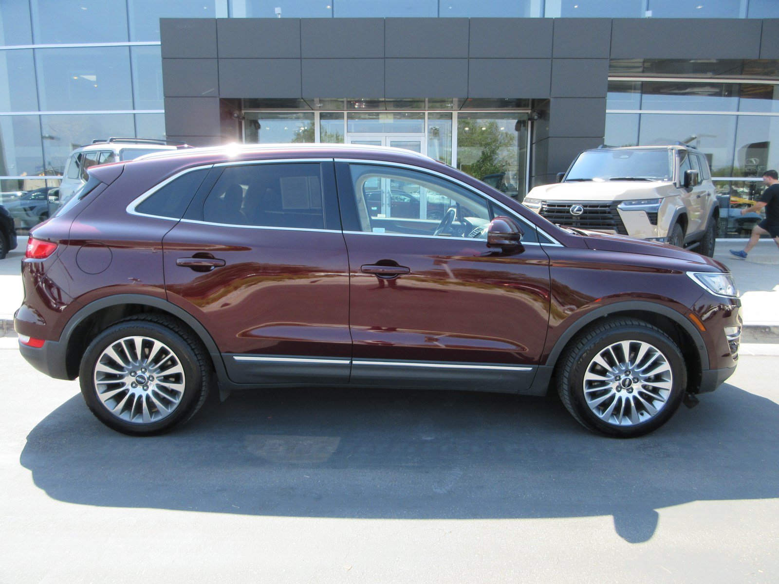 Used 2016 Lincoln MKC Reserve AWD/4WD image 12