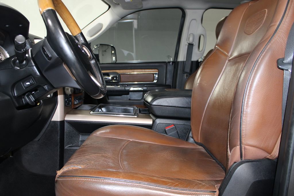 Used 2014 RAM 1500 Laramie Longhorn w/ Convenience Group image 17