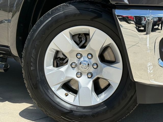 Used 2025 RAM 1500 Lone Star image 2