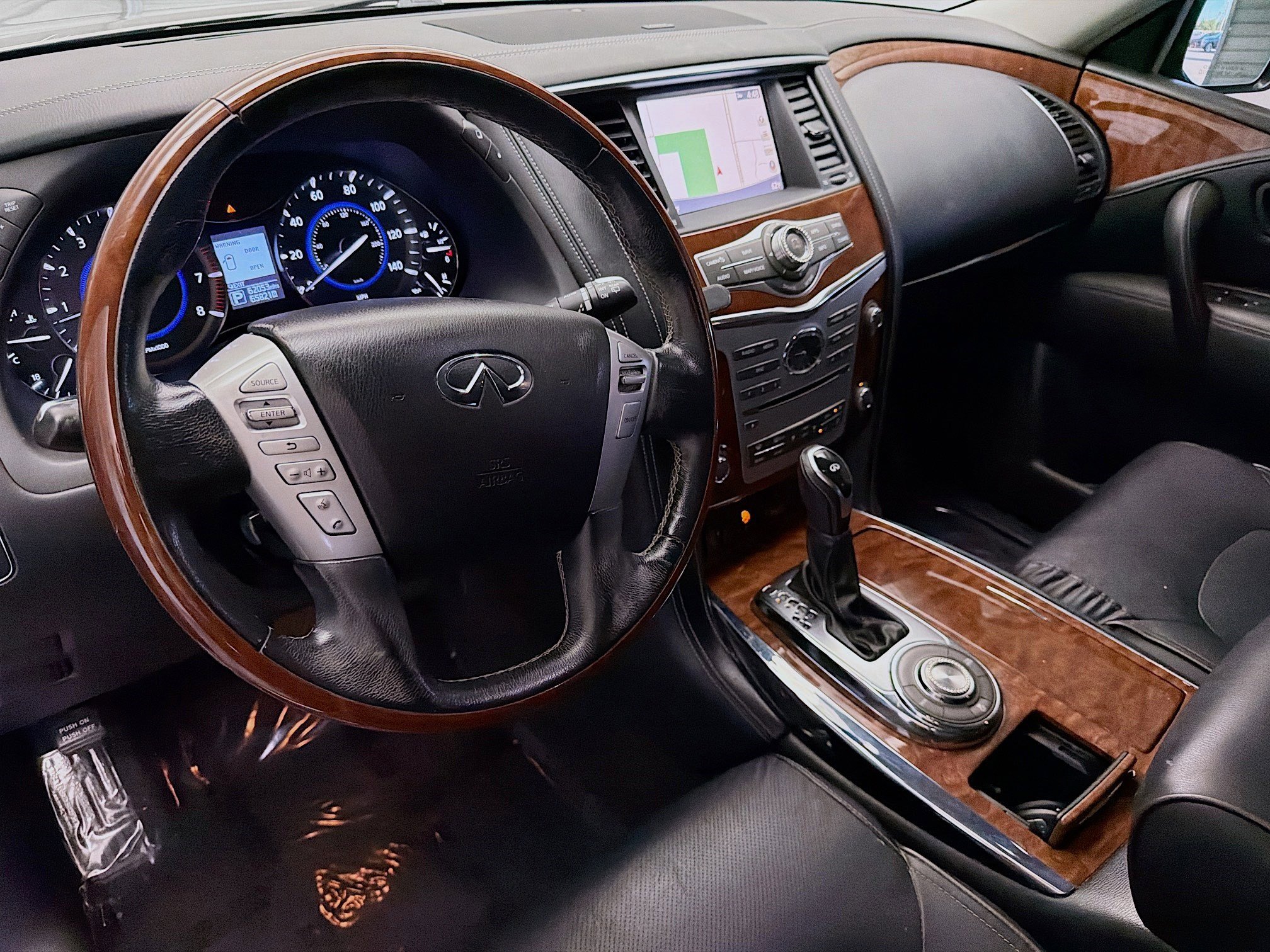 Used 2019 INFINITI QX80 Luxe image 7