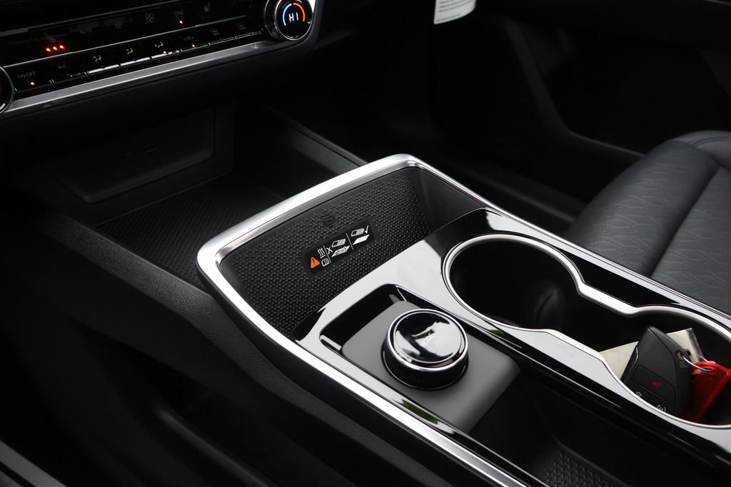 New 2026 Chevrolet Equinox LT w/ Convenience Package II image 32