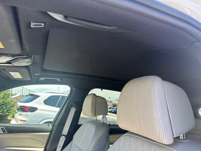 Used 2021 BMW X5 xDrive40i w/ Executive Package AWD/4WD image 23