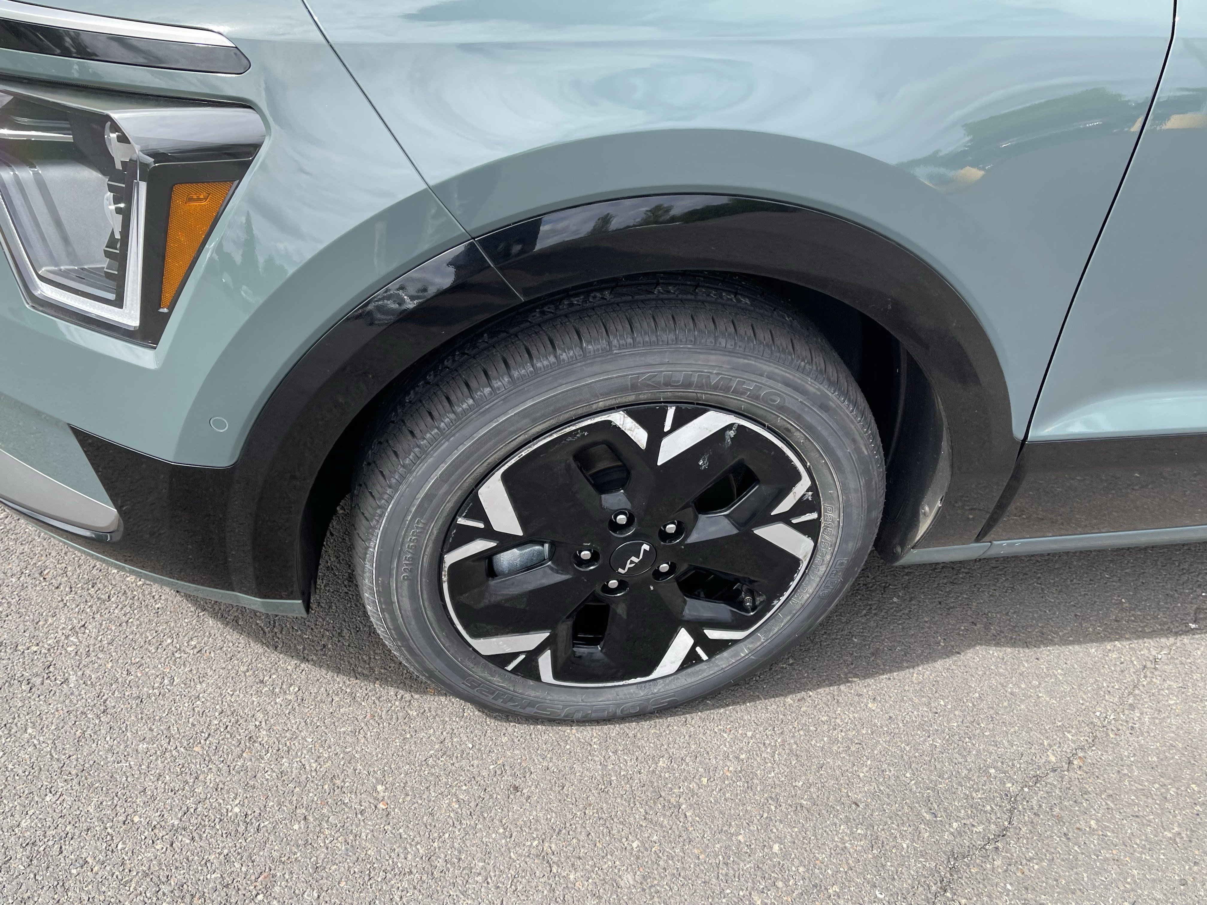 Used 2023 Kia Niro Wave FWD image 9