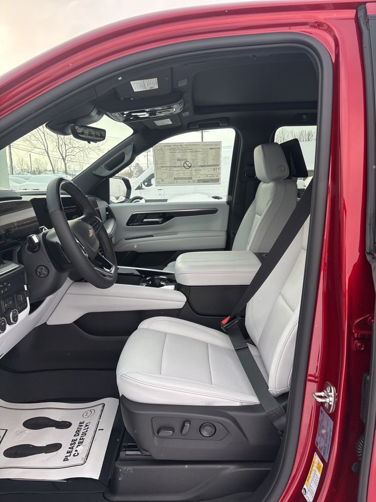 New 2026 Chevrolet Suburban Premier AWD/4WD image 6