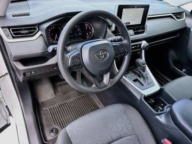 Used 2025 Toyota RAV4 XLE w/ Convenience Package FWD image 9