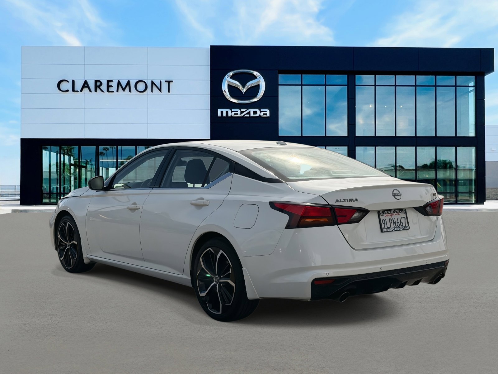 Used 2024 Nissan Altima 2.5 SR image 6