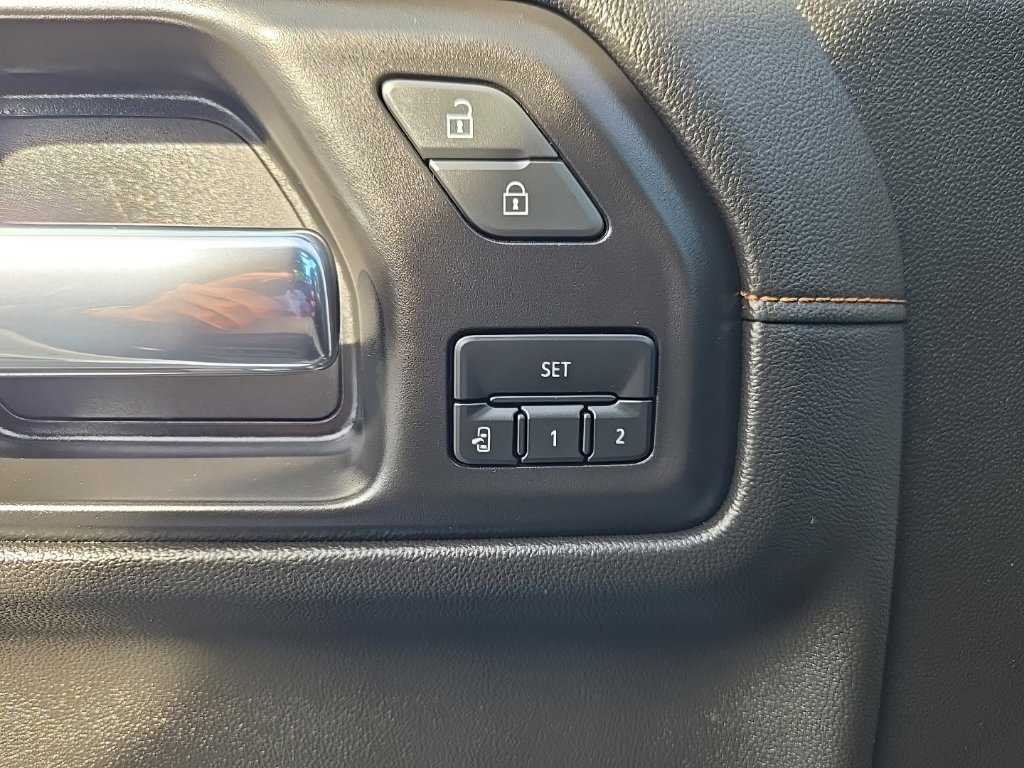 Used 2021 GMC Sierra 1500 AT4 AWD/4WD image 25