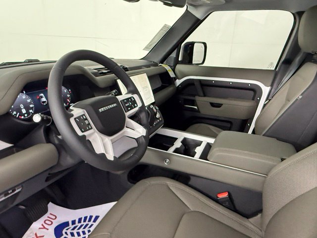 New 2026 Land Rover Defender 110 S AWD/4WD image 5