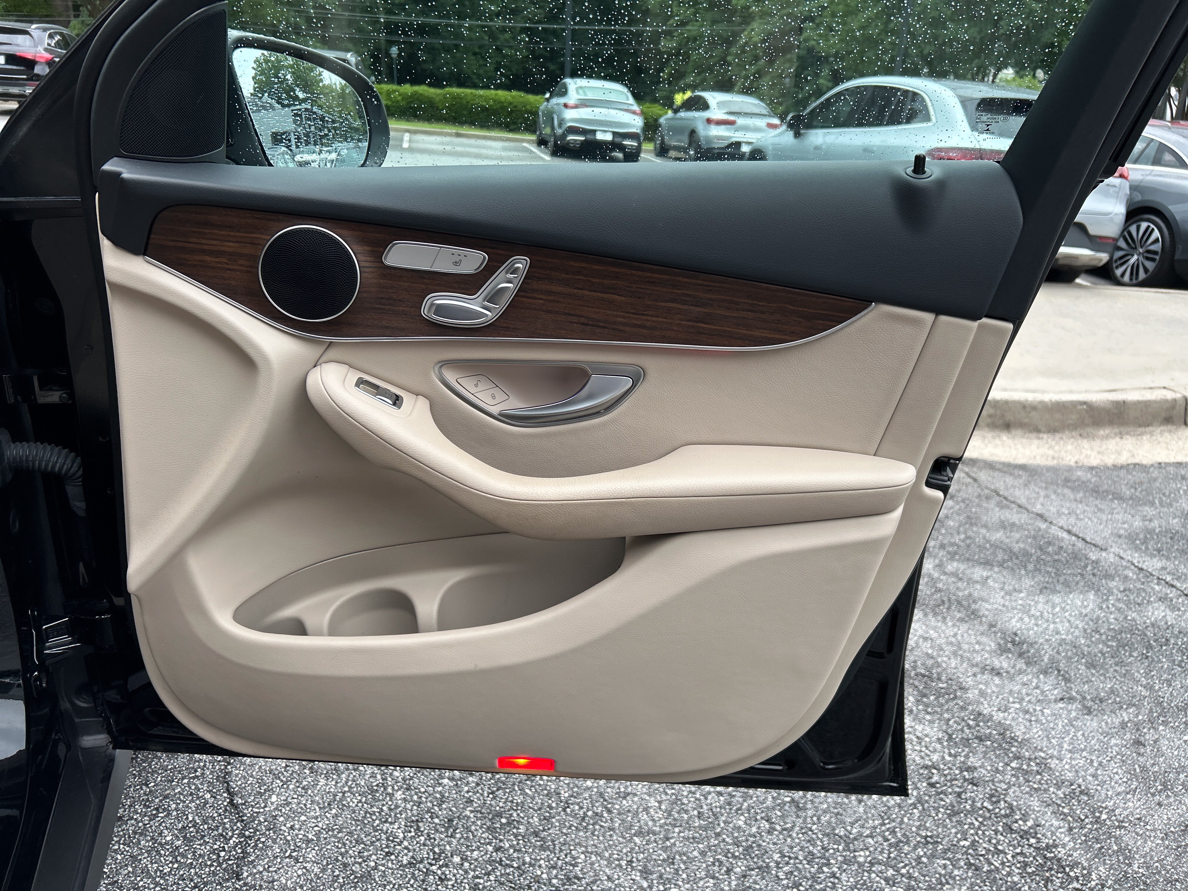 Certified 2022 Mercedes-Benz GLC 300 image 49