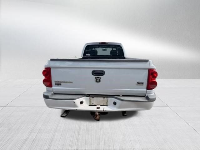 Used 2005 Dodge Dakota Laramie w/ Sport Appearance Group AWD/4WD image 4