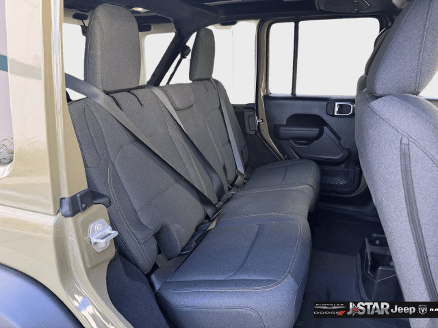 Used 2026 Jeep Wrangler Unlimited Sport AWD/4WD image 22