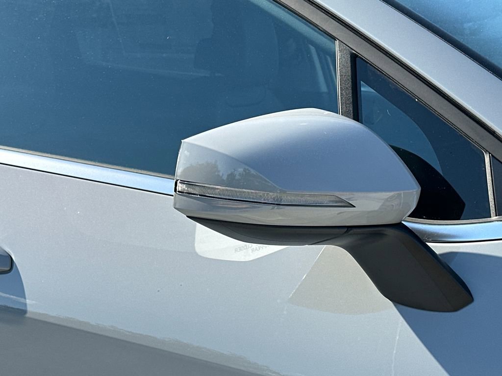 New 2026 Kia Sportage EX FWD image 10