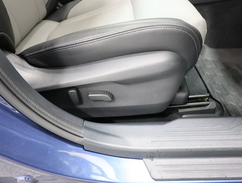 Used 2021 Subaru Outback Limited AWD/4WD image 22