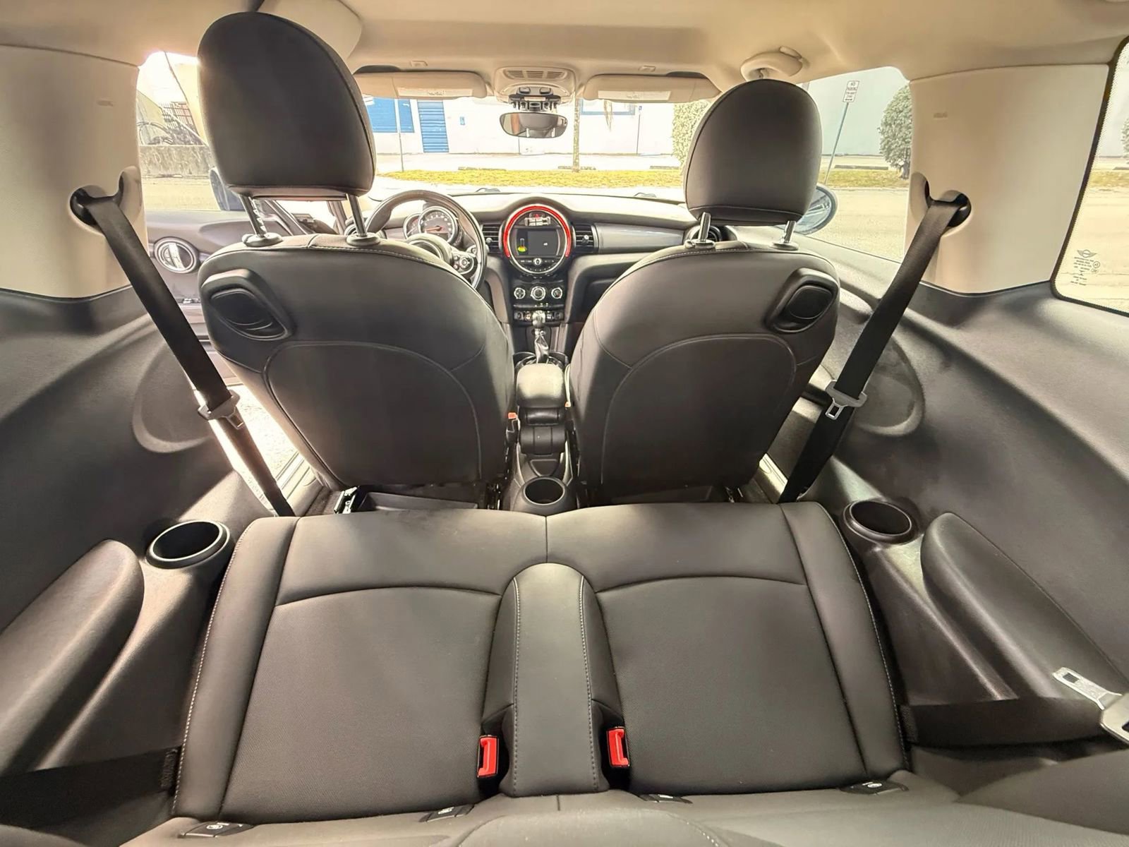Used 2019 MINI Cooper 2-Door Hardtop image 19