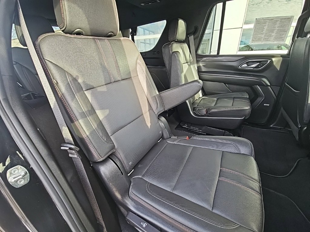 Used 2022 Chevrolet Tahoe RST w/ Luxury Package image 19