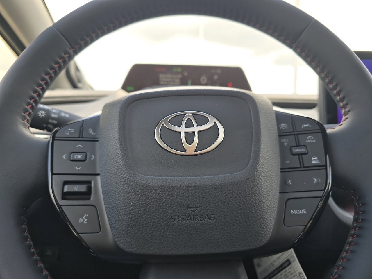 New 2026 Toyota Prius Plug-In Hybrid FWD image 27
