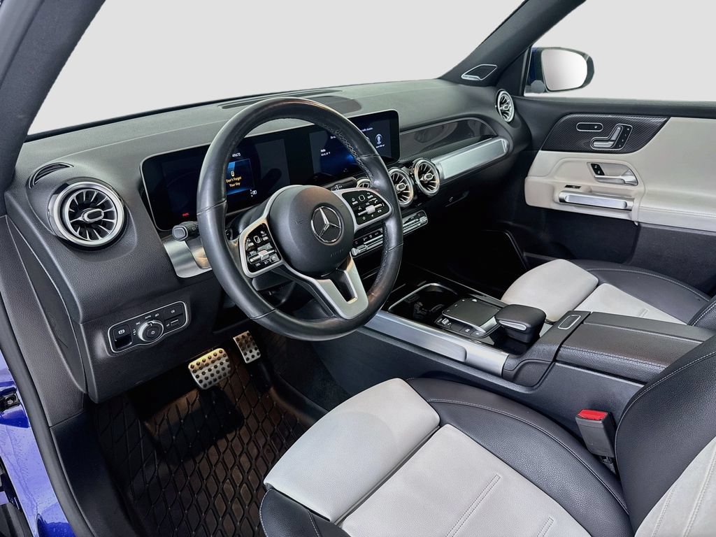 Used 2021 Mercedes-Benz GLB 250 4MATIC image 10