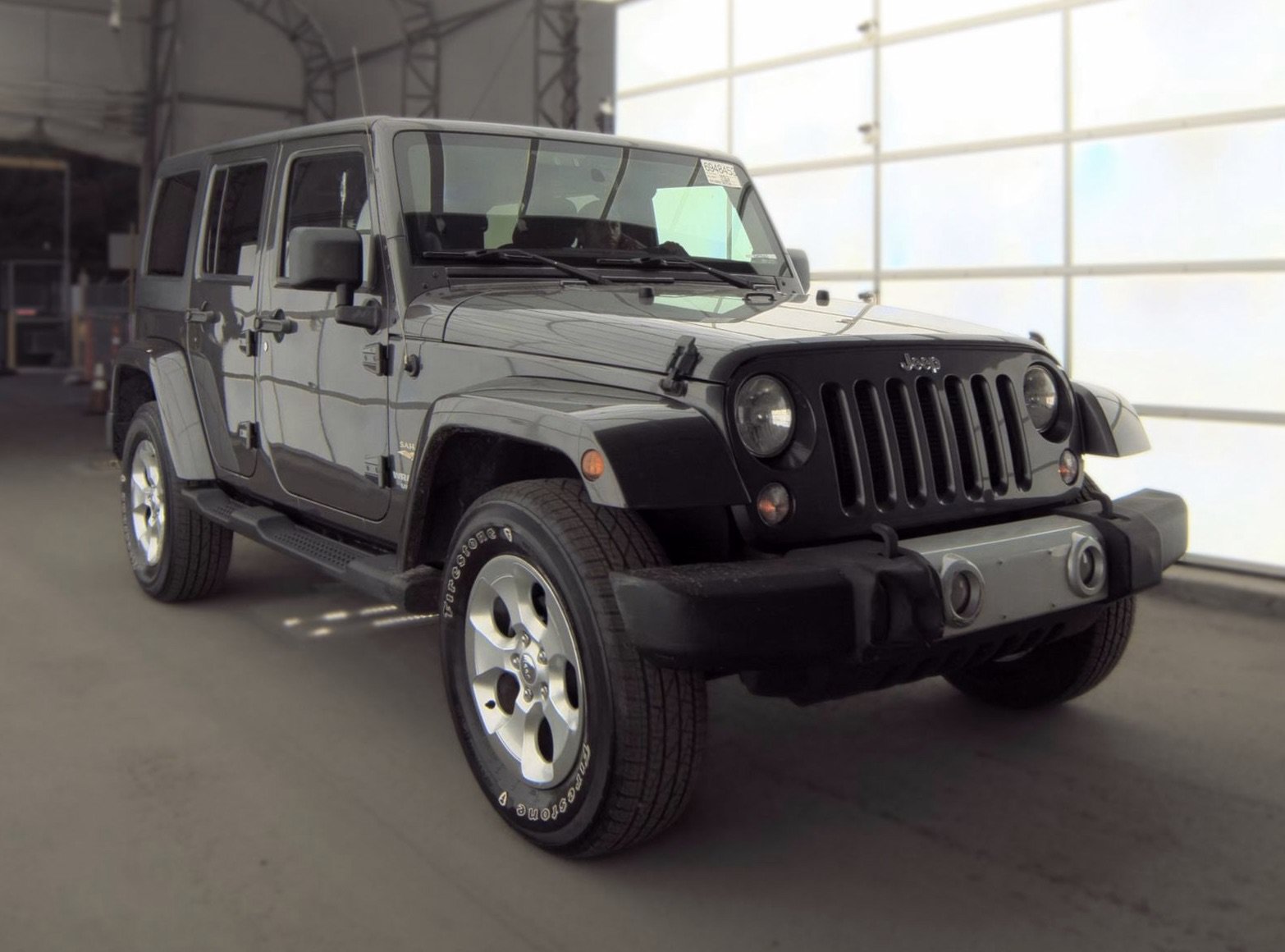 Used 2014 Jeep Wrangler Unlimited Sahara w/ Dual Top Group AWD/4WD image 3