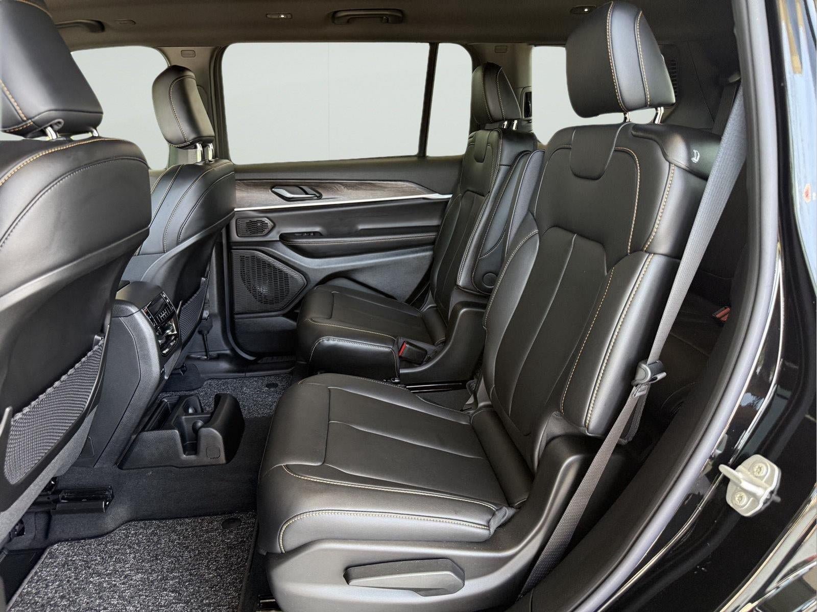 New 2026 Jeep Grand Cherokee L Limited AWD/4WD image 7