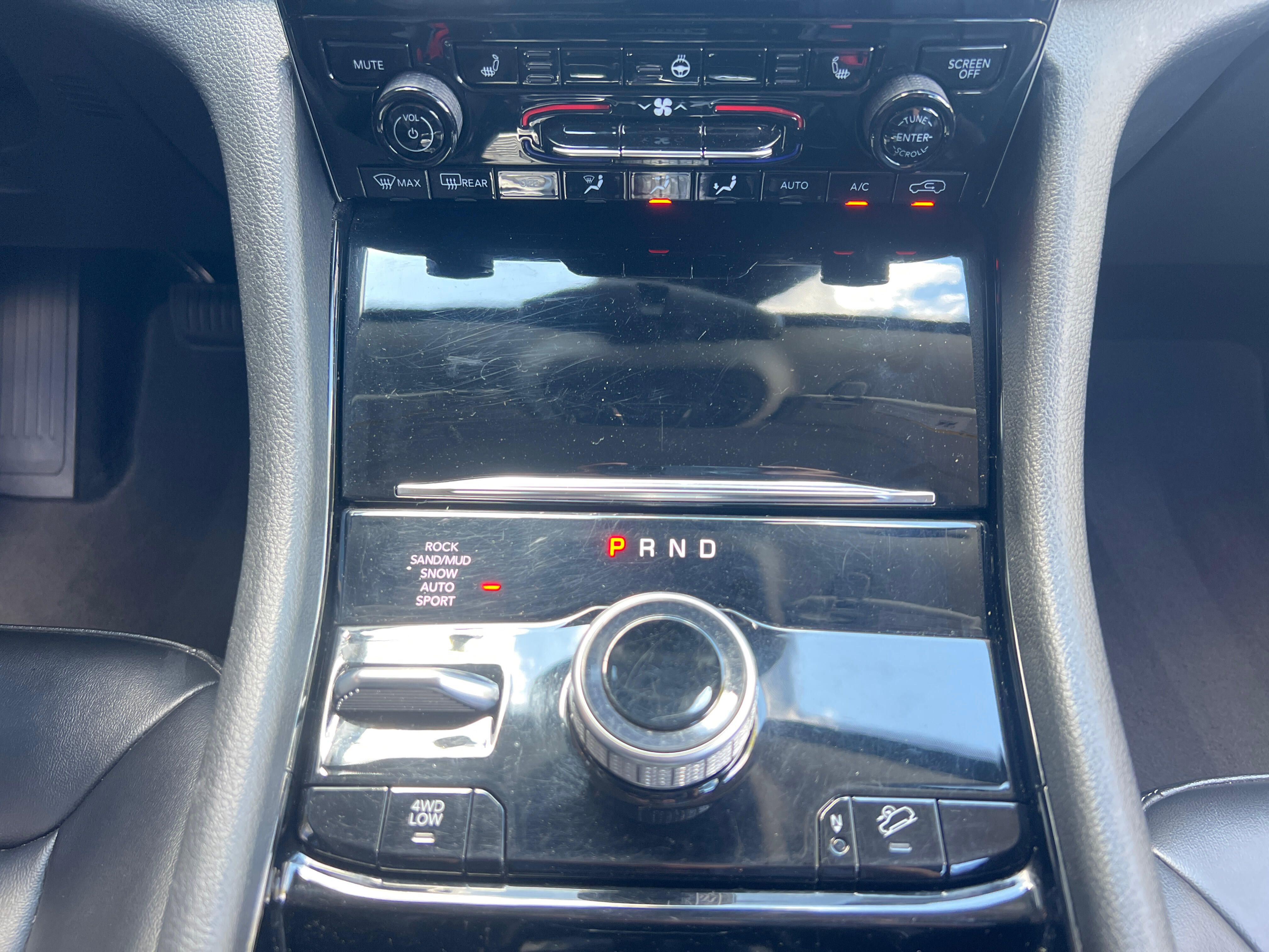 Used 2023 Jeep Grand Cherokee 4WD 4xe image 18